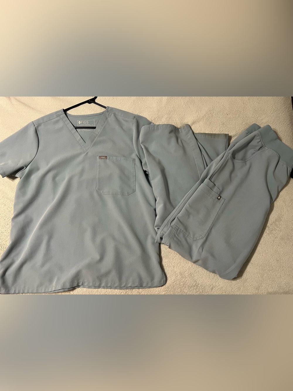 Figs dusty blue scrub set! Large/Large Tall!